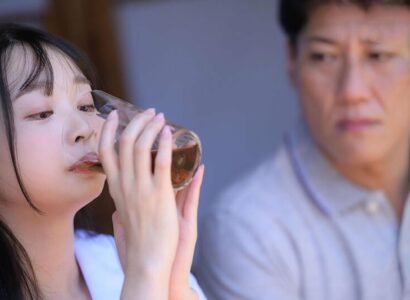 Em chửa rõ nhưng cháu gái đ*<sub>ợ</sub>i của tui đ*** ch*,rơng ch*ng